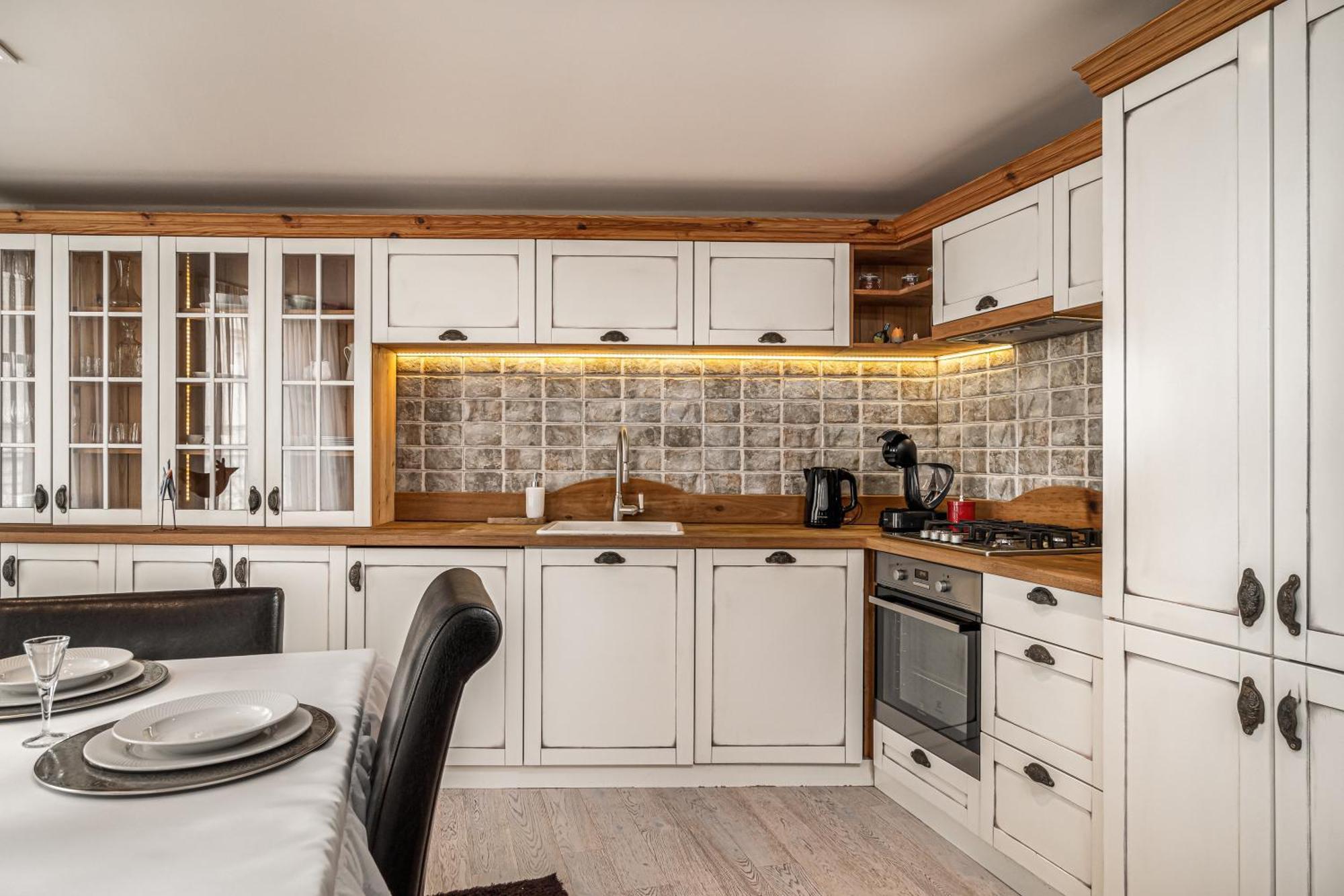 Luxurious And Royal Apartment In The Old Town Bratislava Dış mekan fotoğraf