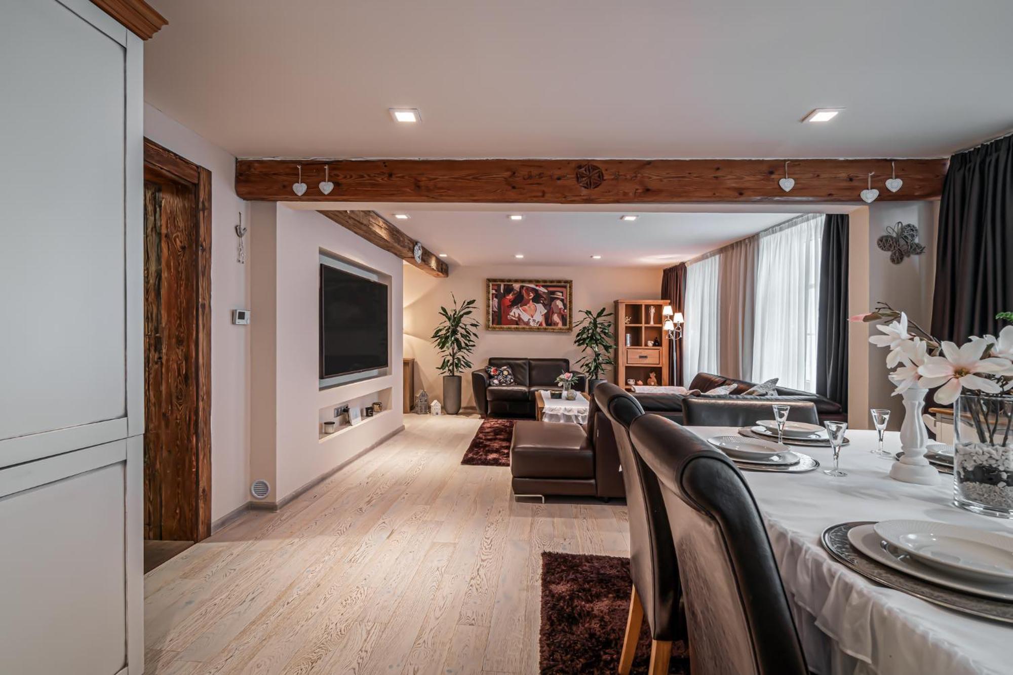 Luxurious And Royal Apartment In The Old Town Bratislava Dış mekan fotoğraf