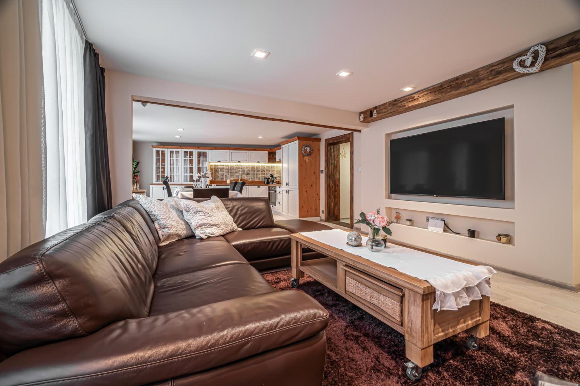 Luxurious And Royal Apartment In The Old Town Bratislava Dış mekan fotoğraf